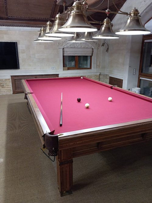 Валенсия бильярдный
