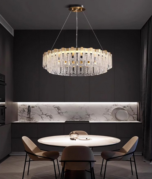 Moven Chandelier