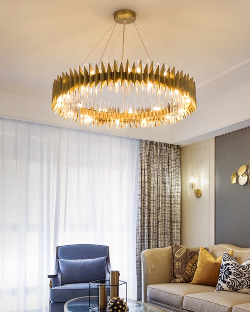 Stunning Chandelier 2